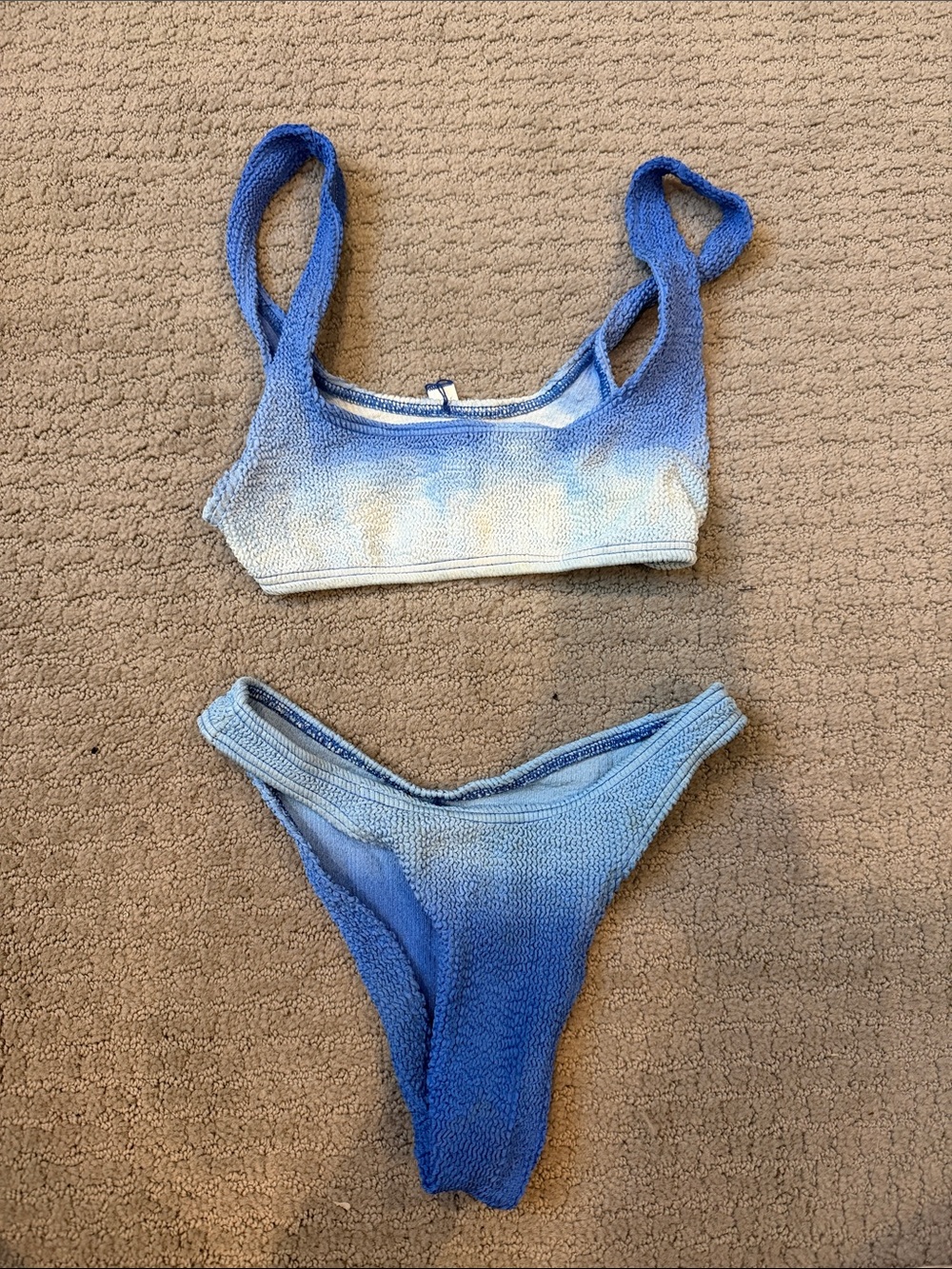 bond-eye Ombre Blue to White Knit Bikini Set